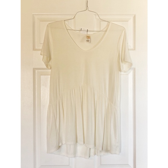 NTW. Basic white peplum style tee. Size Large - Picture 1 of 1